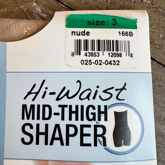 SPANX Assets Women's 3 (155lbs-180lbs) High Waist Mid Thigh Shaper Shorts Nude - Picture 2 of 8